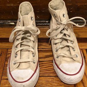 High Top All Star Classic Chuck Taylor Converse in Natural Ivory - Size 5.5